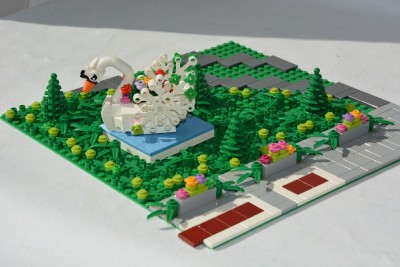 LEGO® MOC by Chyck: Lebada cu ……flori !